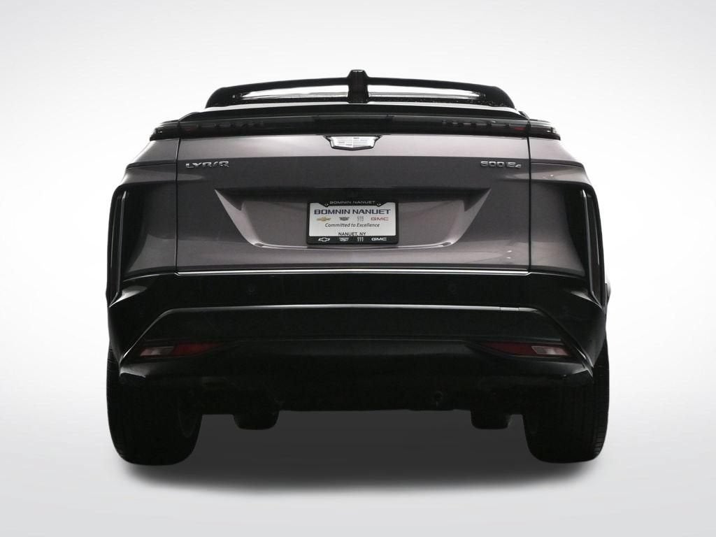 2025 Cadillac LYRIQ Luxury 1