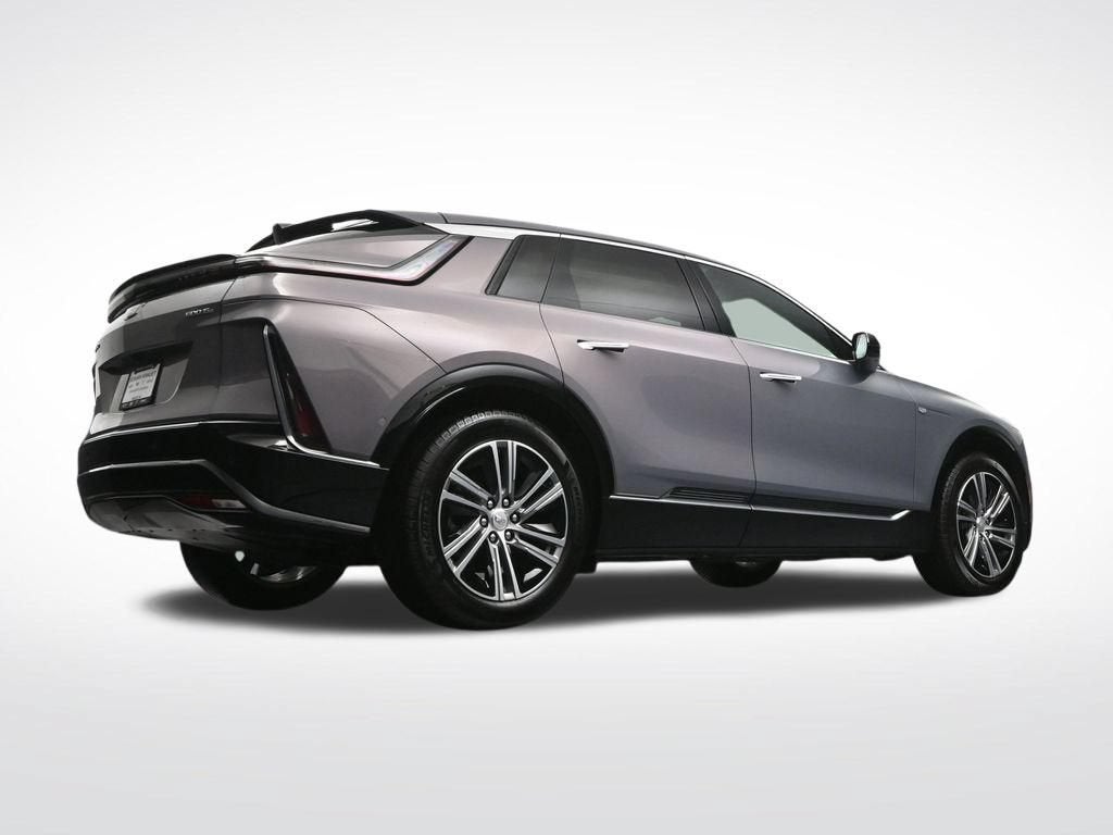 2025 Cadillac LYRIQ Luxury 1