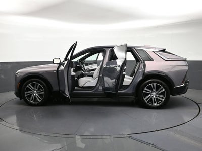 2025 Cadillac LYRIQ Luxury 1