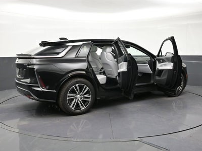 2025 Cadillac LYRIQ Luxury 1