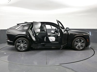 2025 Cadillac LYRIQ Luxury 1