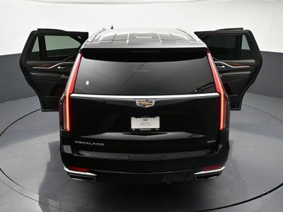 2022 Cadillac Escalade Luxury