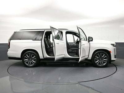 2022 Cadillac Escalade ESV Sport
