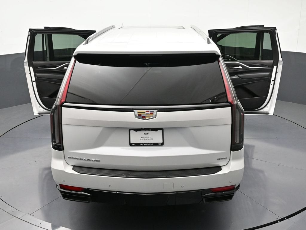 2022 Cadillac Escalade ESV Sport