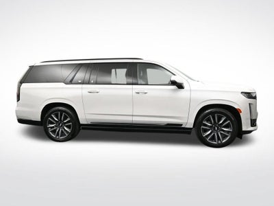 2022 Cadillac Escalade ESV Sport