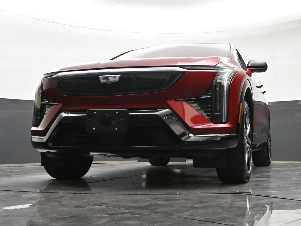 2025 Cadillac OPTIQ Sport 1
