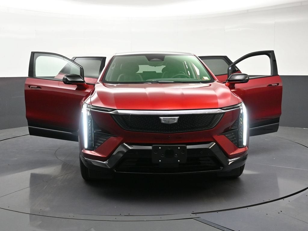 2025 Cadillac OPTIQ Sport 1
