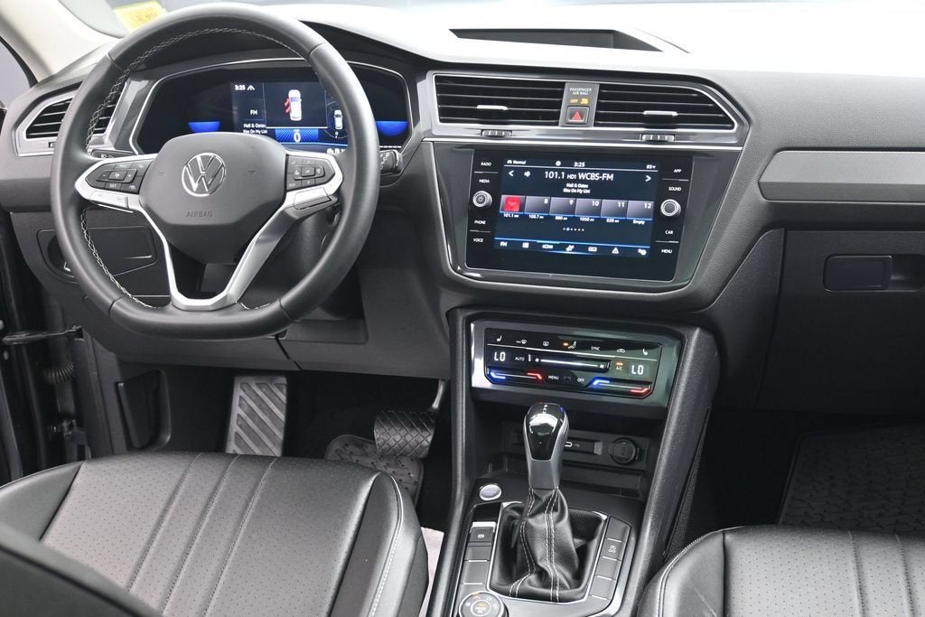 2022 Volkswagen Tiguan SE