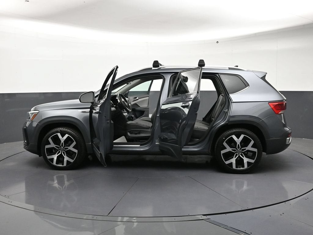 2023 Volkswagen Taos 1.5T SEL