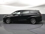 2025 Toyota Sienna LE