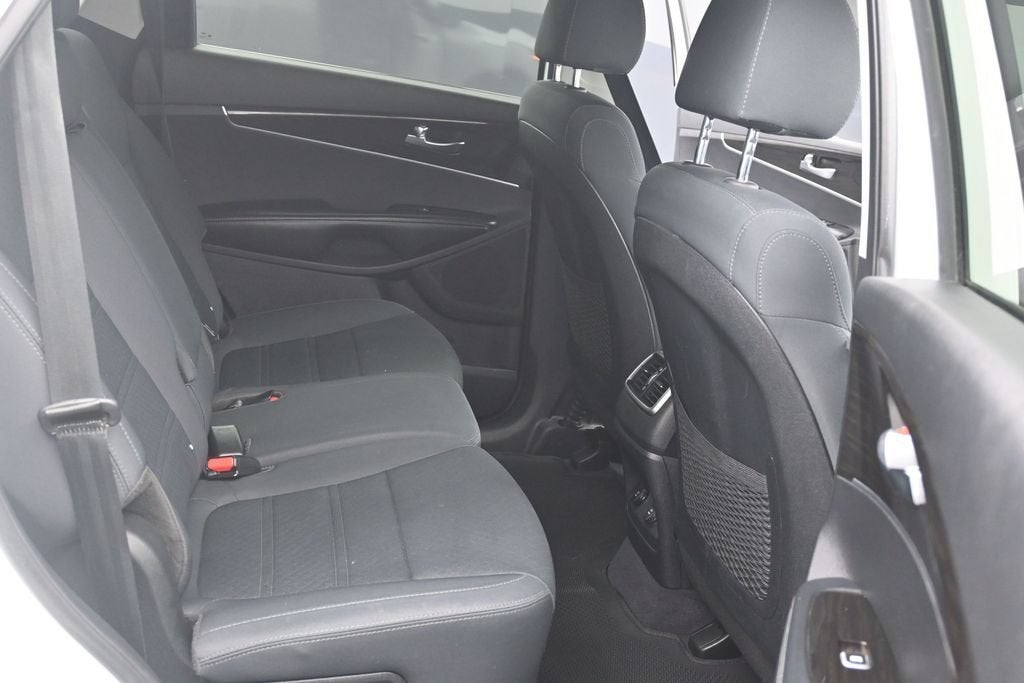 2019 Kia Sorento 2.4L LX