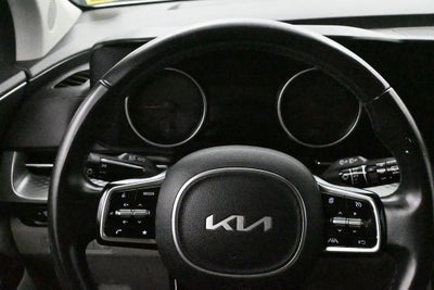 2022 Kia Carnival LXS