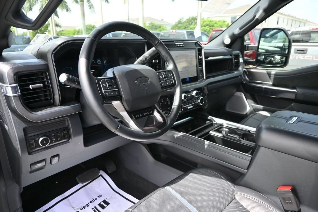 2026 Ford F-350 Platinum