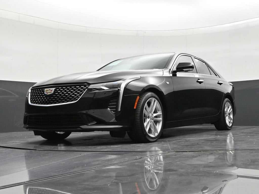 2024 Cadillac CT4 Luxury