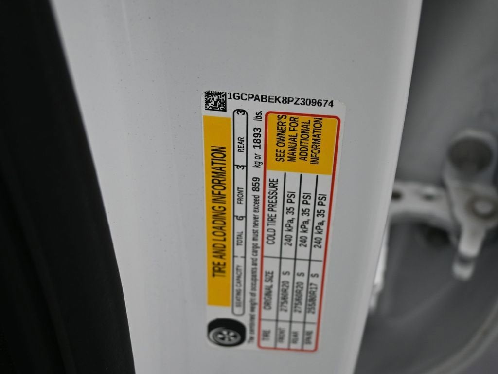 2023 Chevrolet Silverado 1500 Custom