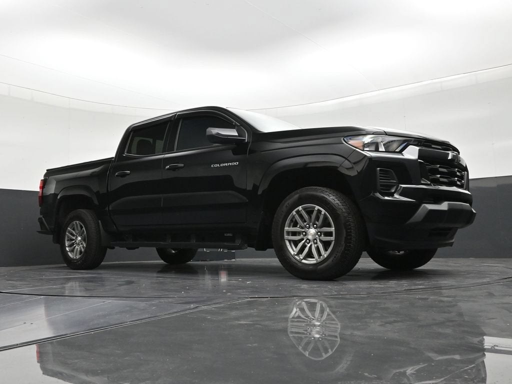 2025 Chevrolet Colorado WT/LT