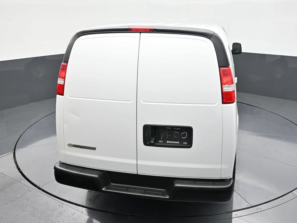2023 Chevrolet Express Cargo 2500 WT
