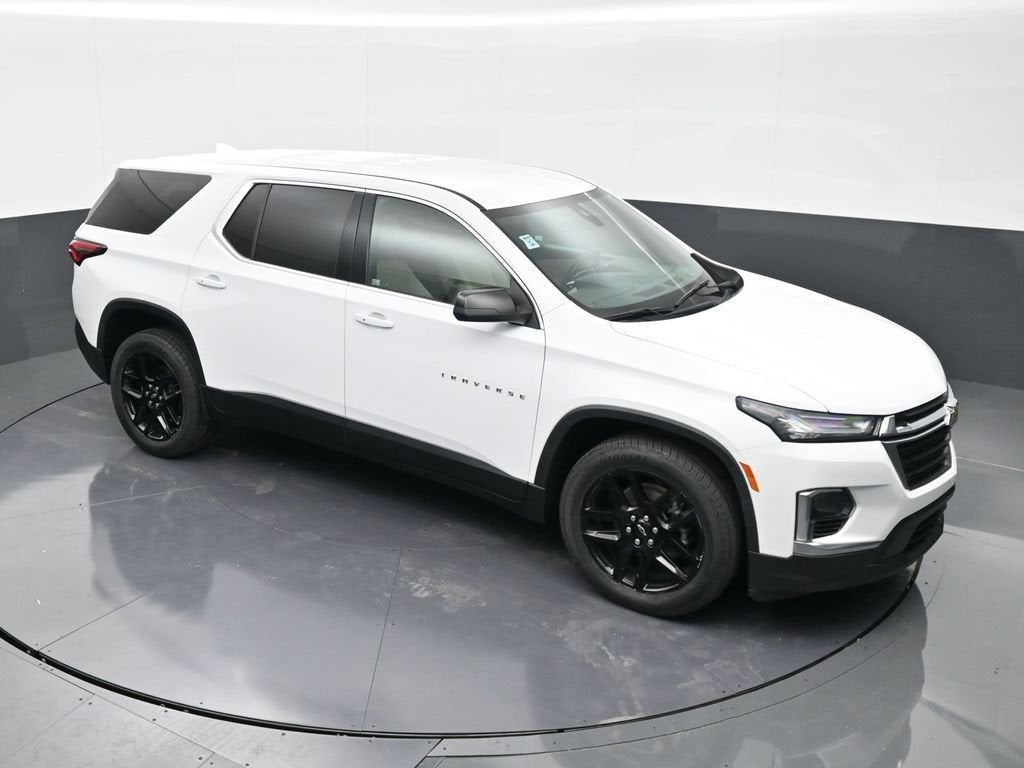 2022 Chevrolet Traverse LS
