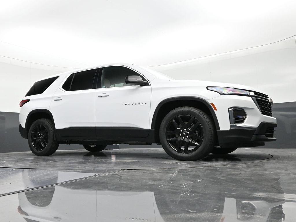 2022 Chevrolet Traverse LS