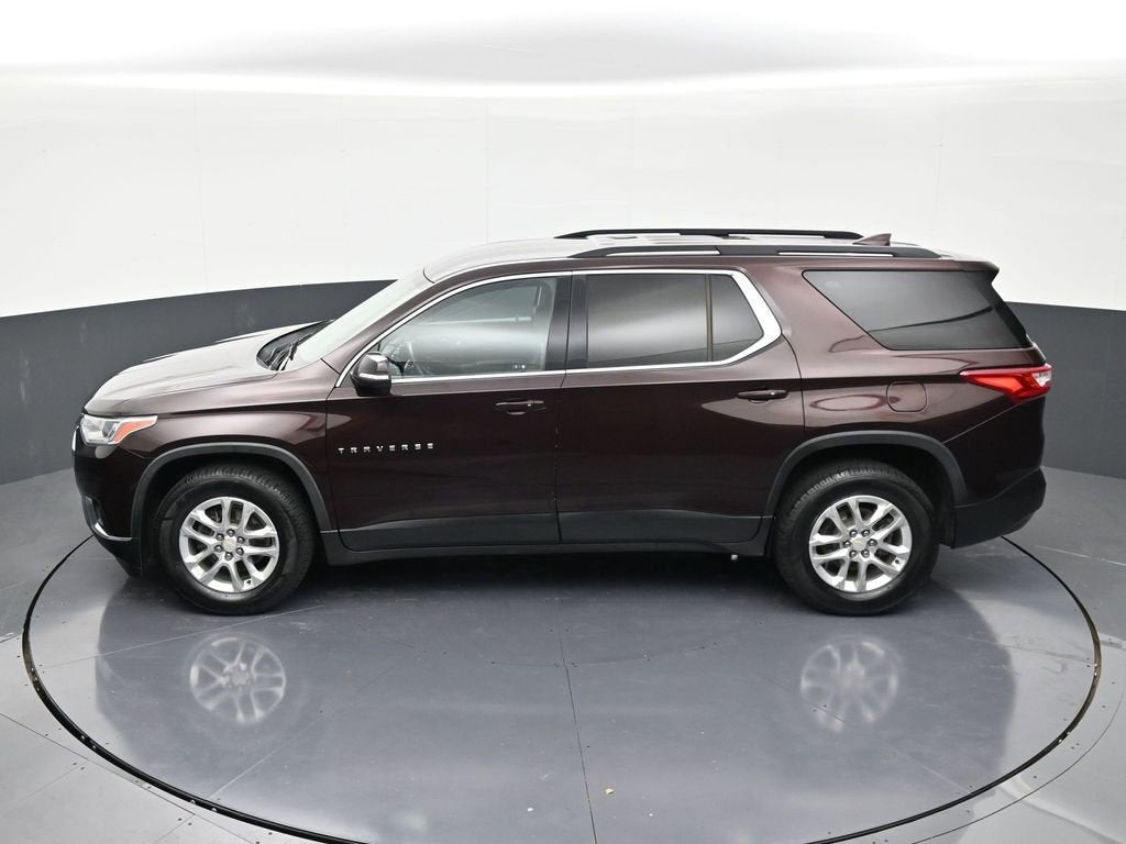 2021 Chevrolet Traverse LT Leather