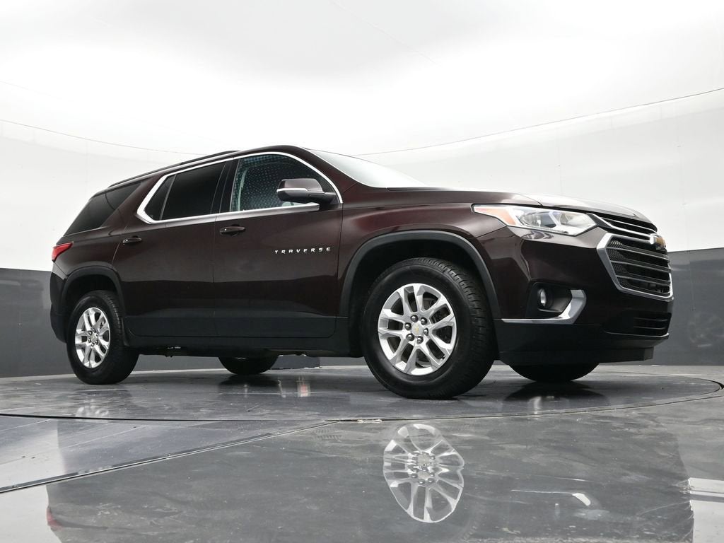 2021 Chevrolet Traverse LT Leather