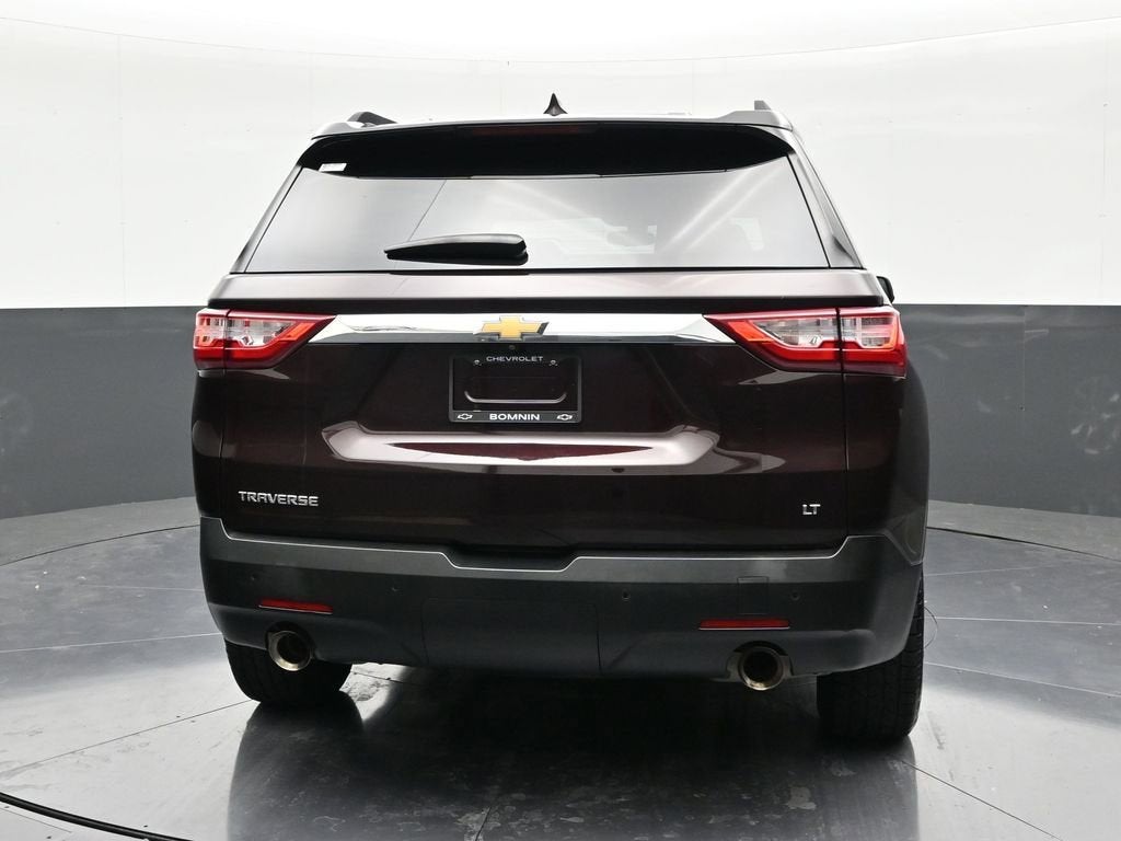 2021 Chevrolet Traverse LT Leather