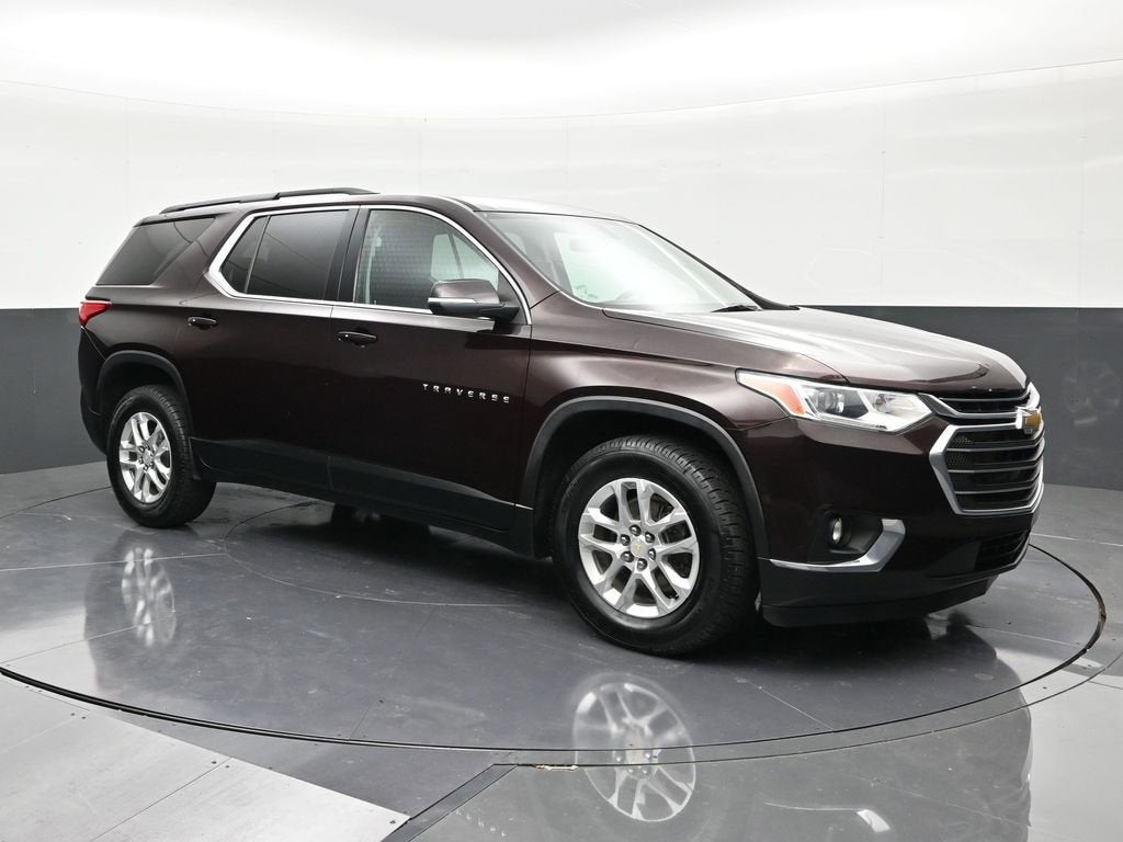 2021 Chevrolet Traverse LT Leather
