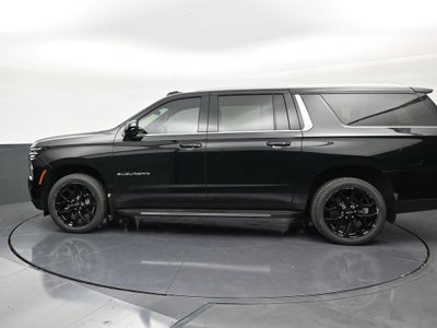 2025 Chevrolet Suburban LT