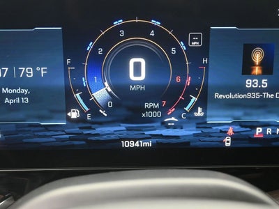 2025 Chevrolet Tahoe LS