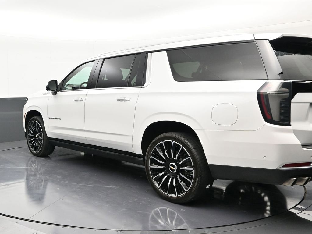 2025 Chevrolet Suburban High Country