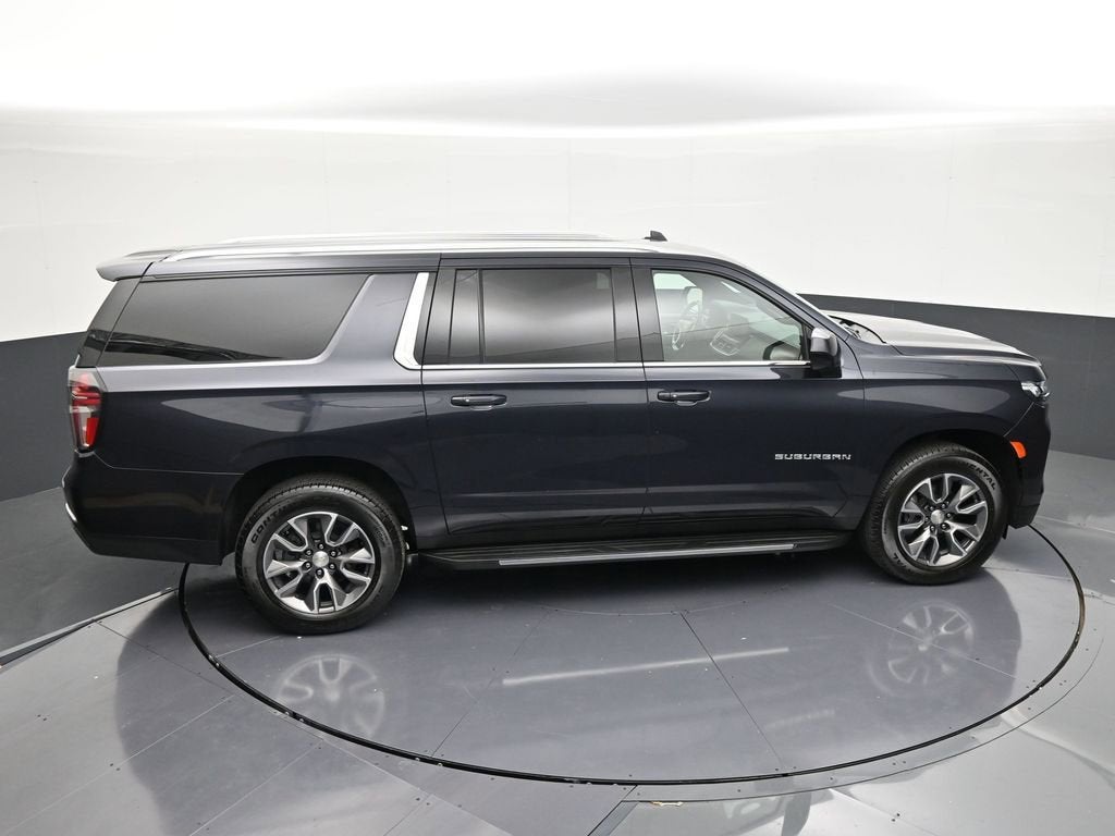 2023 Chevrolet Suburban LS