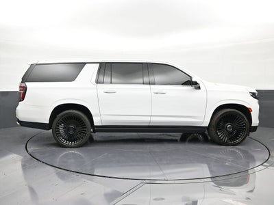 2021 Chevrolet Suburban High Country
