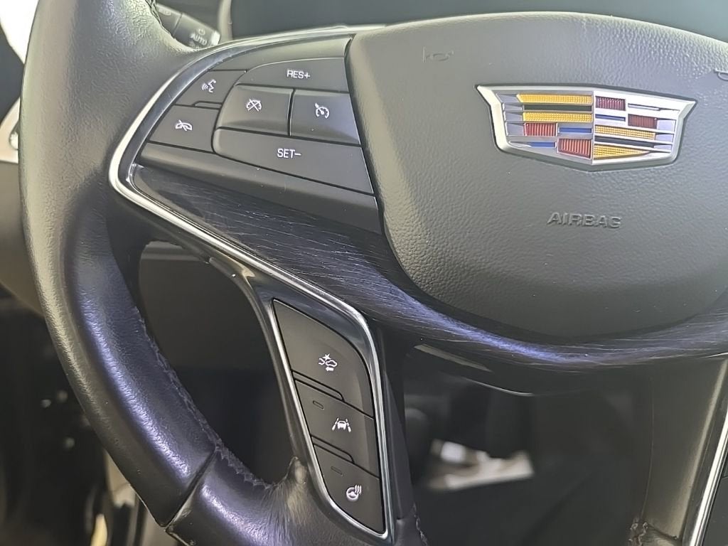 2020 Cadillac XT5 Premium Luxury