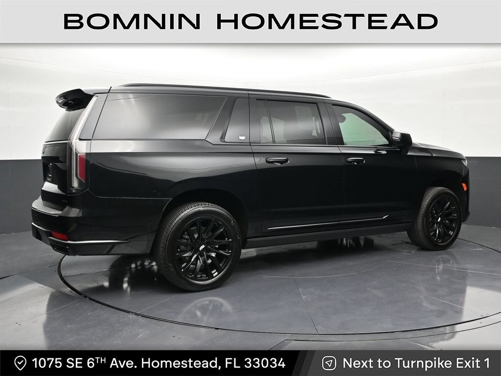 2024 Cadillac Escalade ESV Sport Platinum