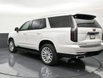 2025 Cadillac Escalade Luxury