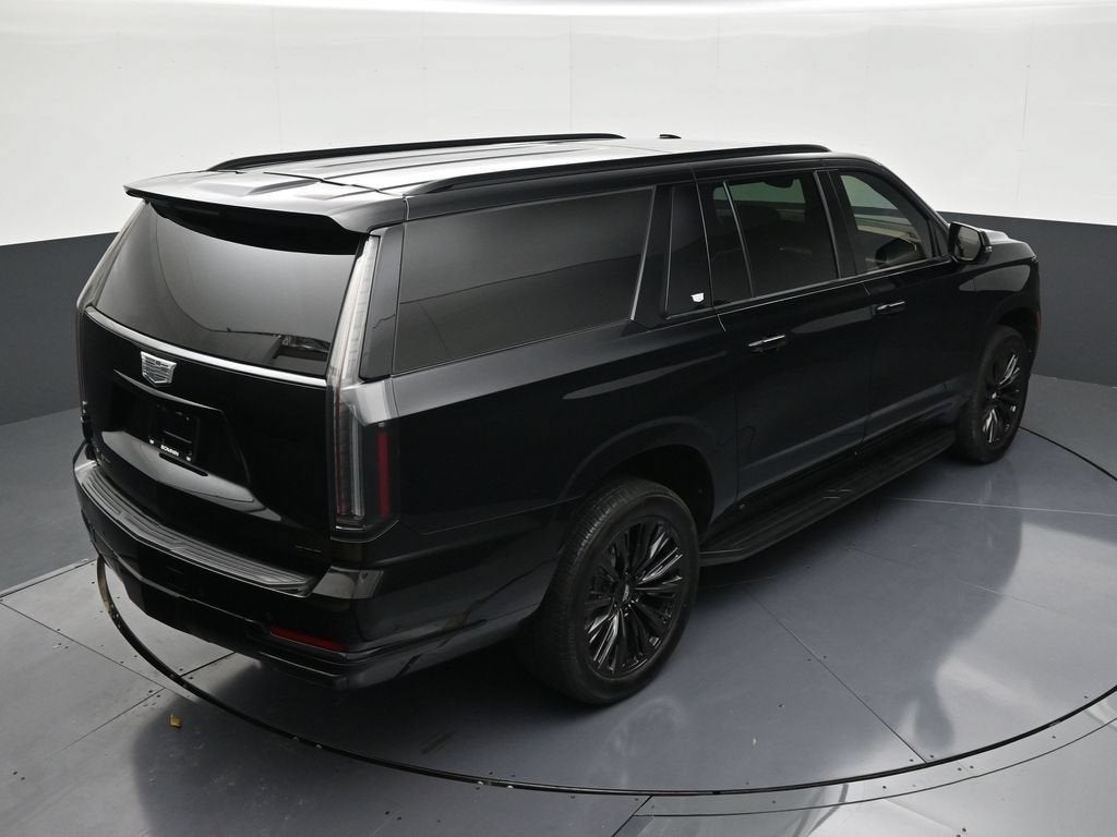 2025 Cadillac Escalade ESV Sport