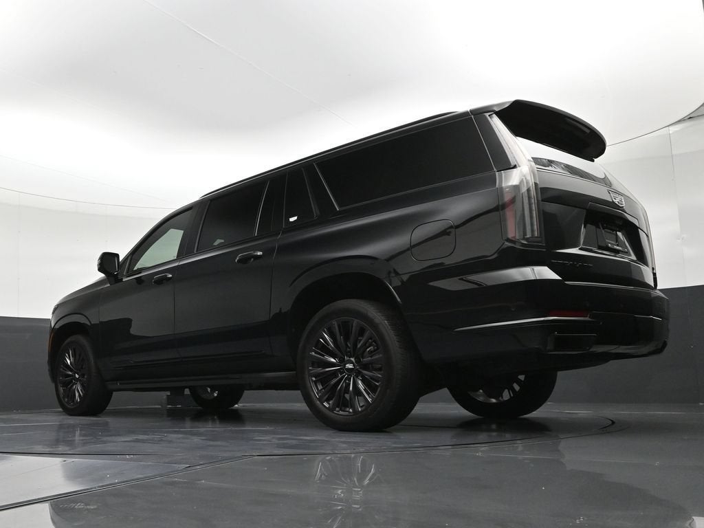 2025 Cadillac Escalade ESV Sport