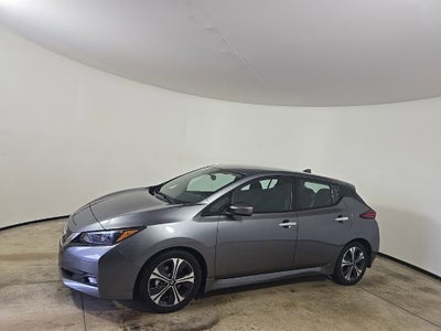 2022 Nissan LEAF SV