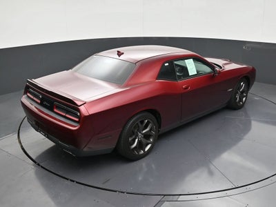 2018 Dodge Challenger SXT Plus