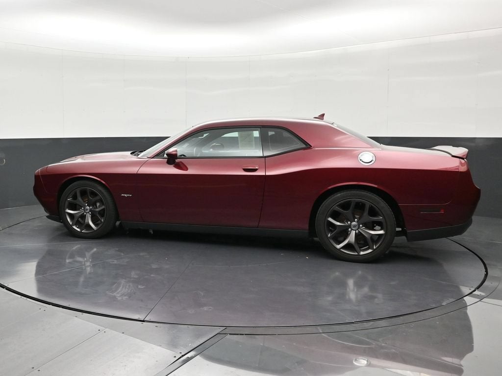 2018 Dodge Challenger SXT Plus