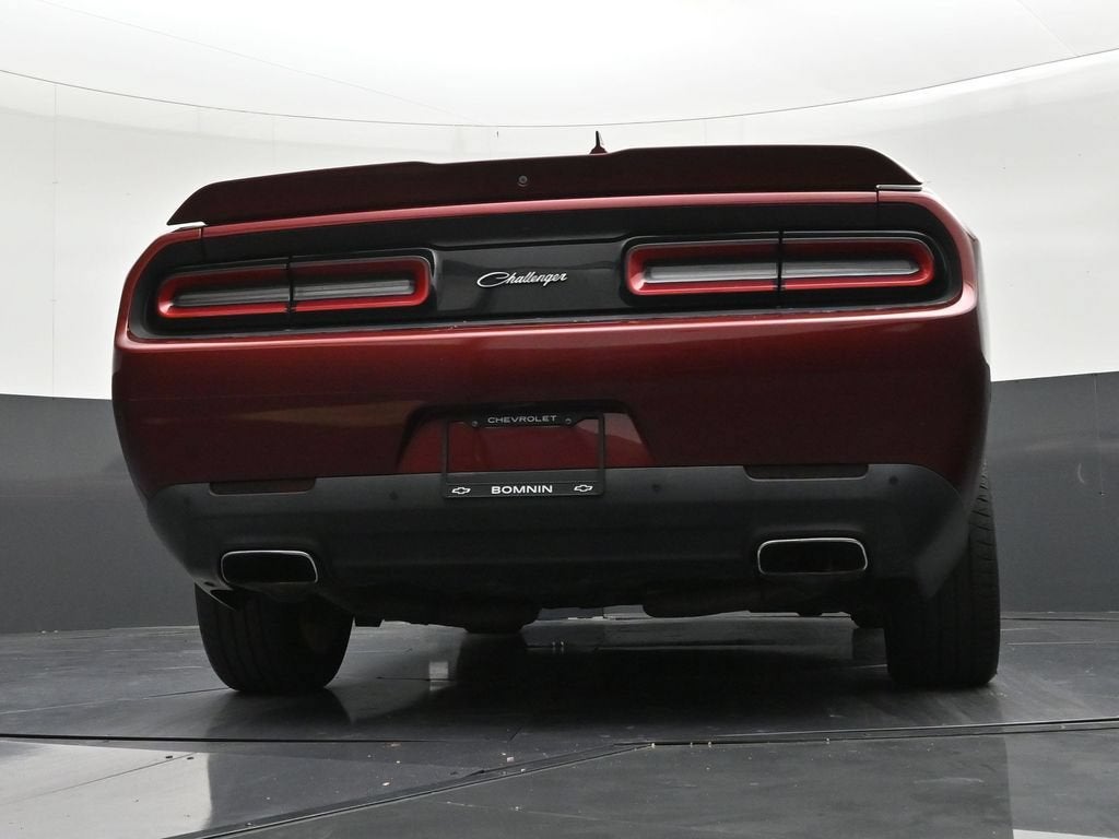 2018 Dodge Challenger SXT Plus