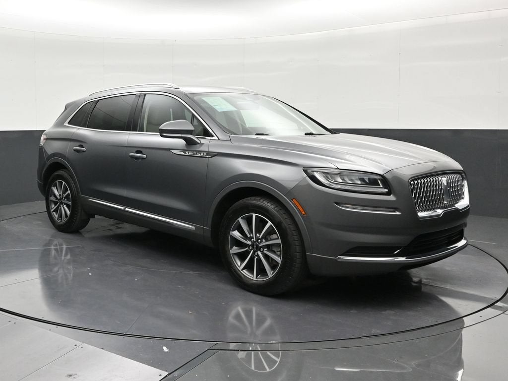 2022 Lincoln Nautilus Standard