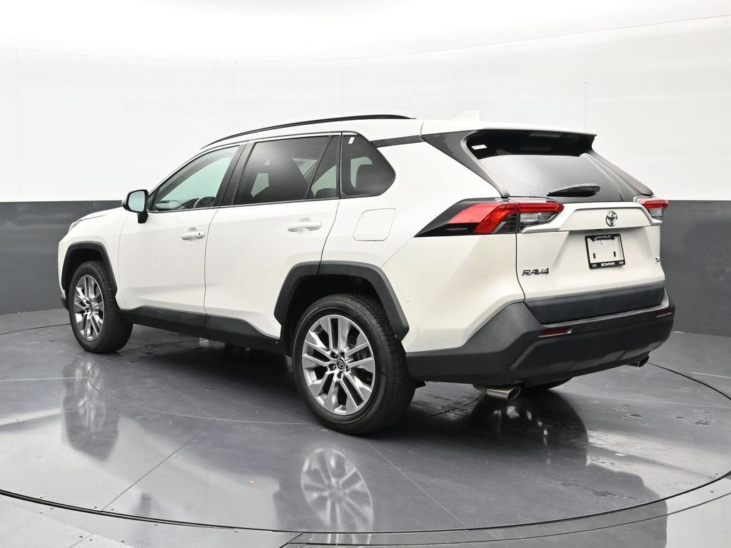 2022 Toyota RAV4 XLE Premium