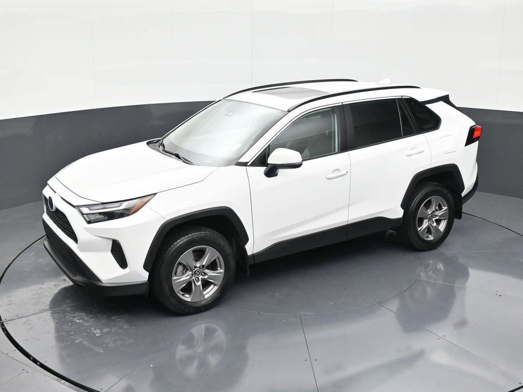 2024 Toyota RAV4 XLE