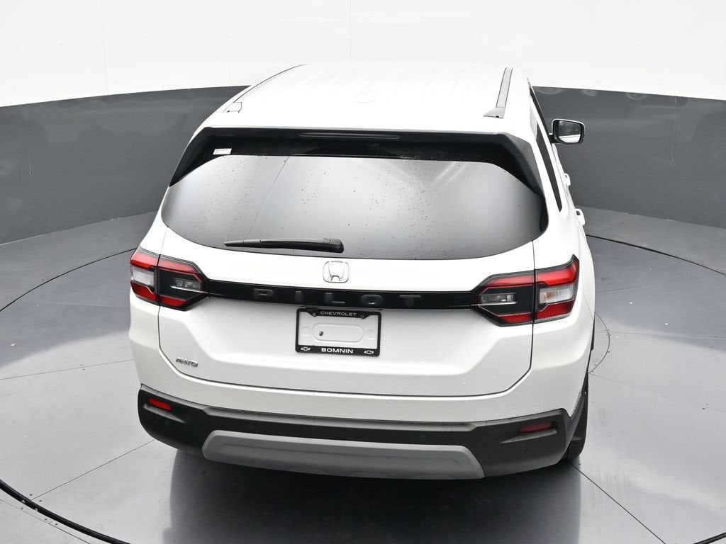 2024 Honda Pilot EX-L 8 Passenger