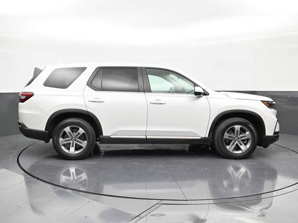 2024 Honda Pilot EX-L 8 Passenger