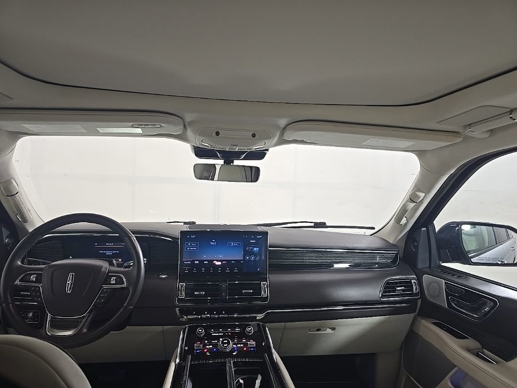 2023 Lincoln Navigator Black Label