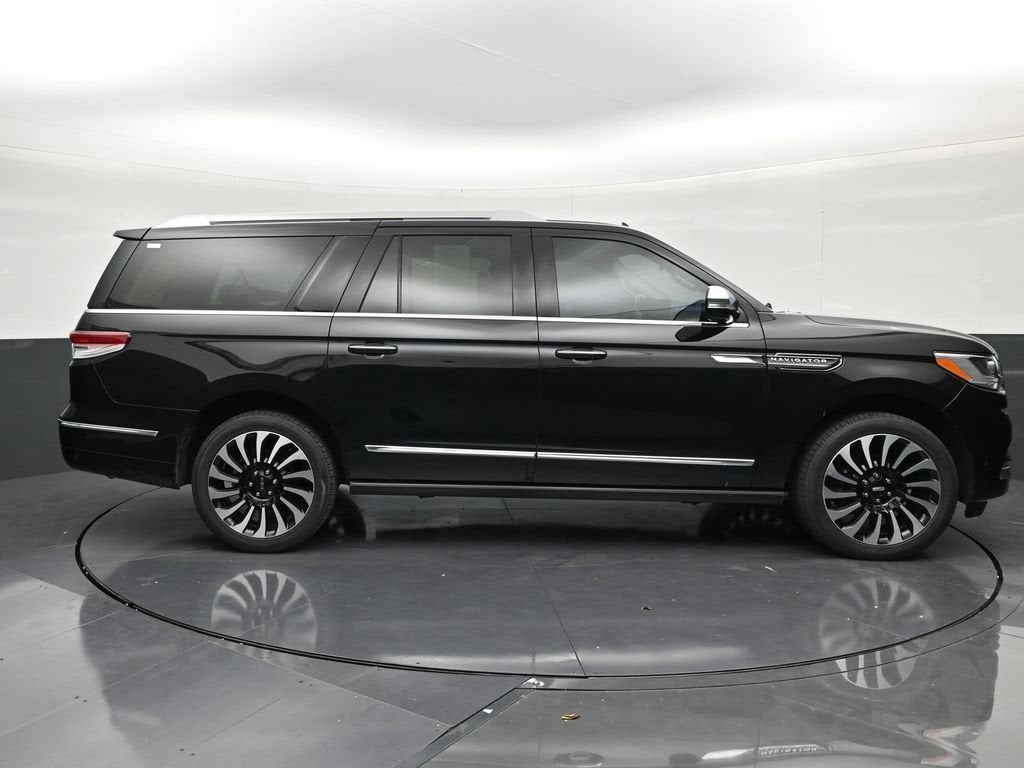 2024 Lincoln Navigator Black Label L