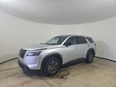 2025 Nissan Pathfinder S