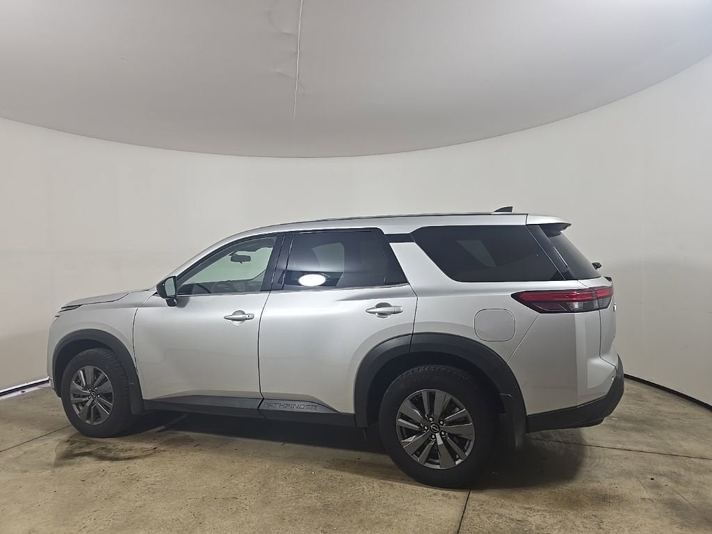 2025 Nissan Pathfinder S